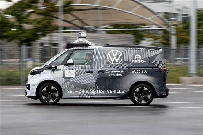 Autonomous Volkswagen ID Buzz previewed at Munich